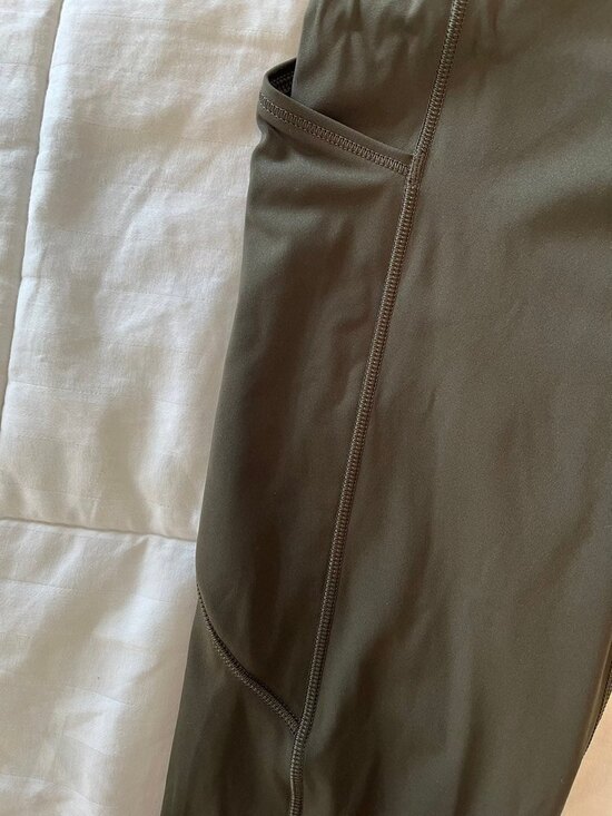 lululemon athletica Fast and Free Crop II 19" Nulux dark olive - Picture 9 of 11